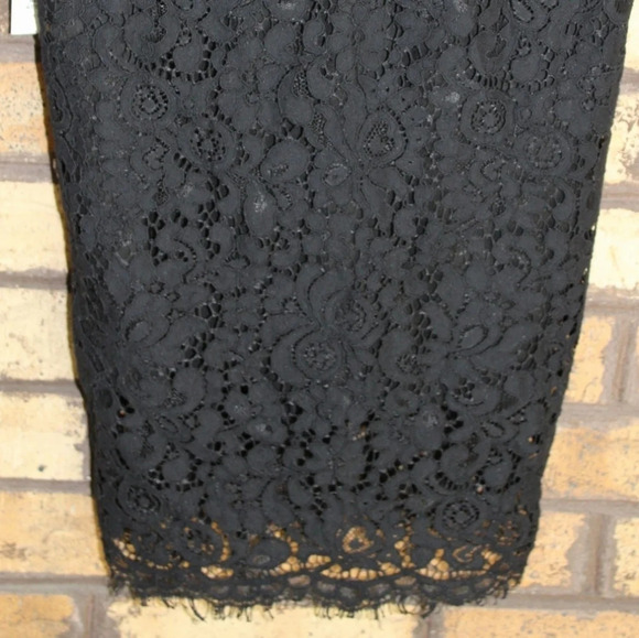 Bardot lace panel black dress, size X-small - Picture 5 of 11